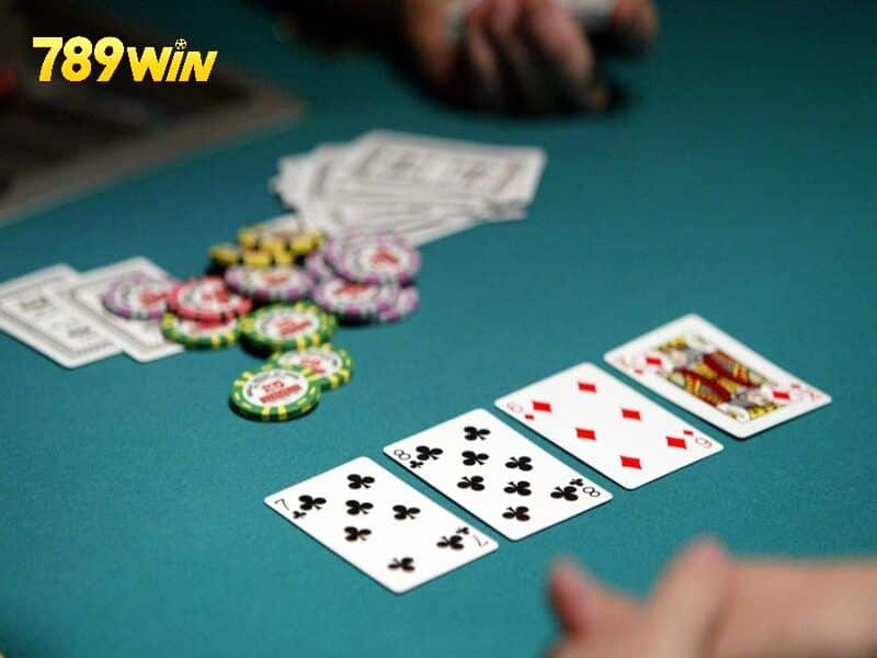 choi poker thanh cong khach hang